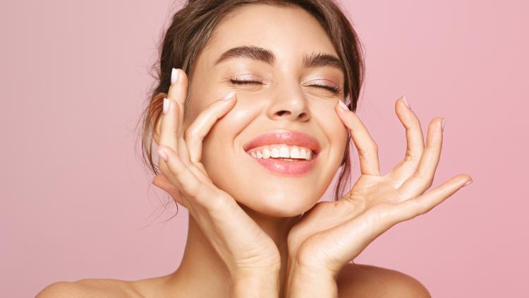 main of veryone Wants to Achieve Beautiful Glowing Skin